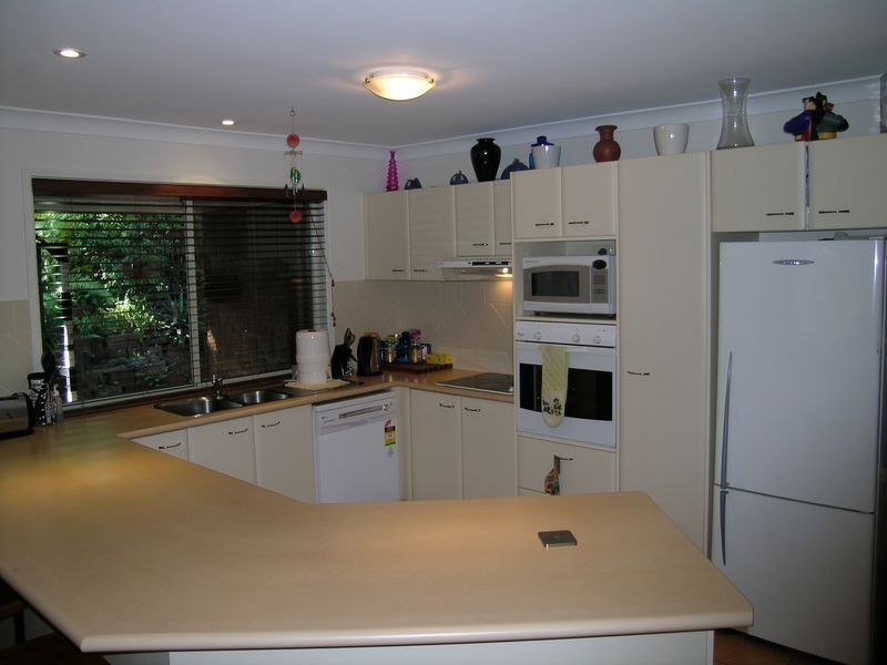 11 Boyer Street, Pacific Pines QLD 4211
