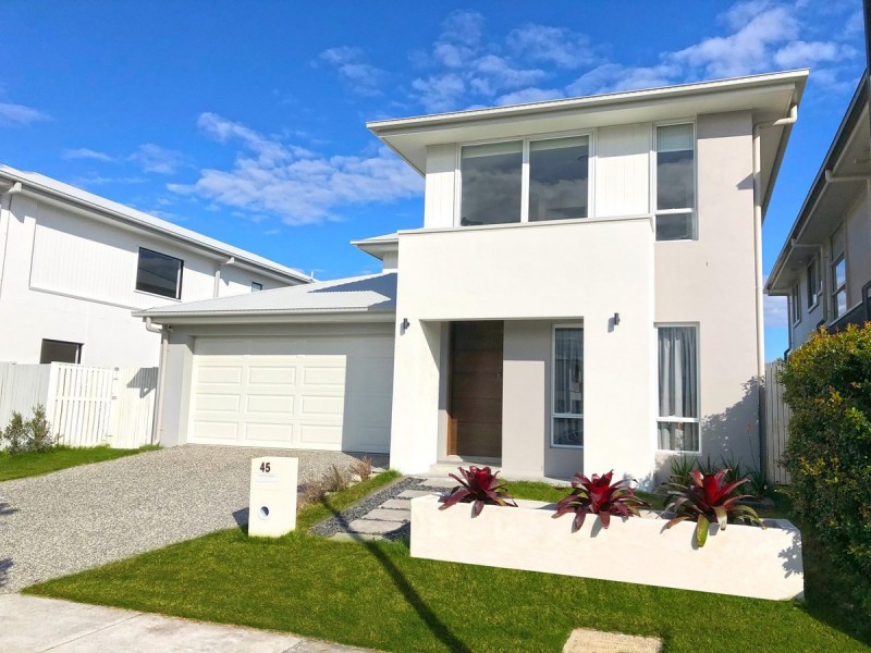 45 Forest Court, Helensvale QLD 4212