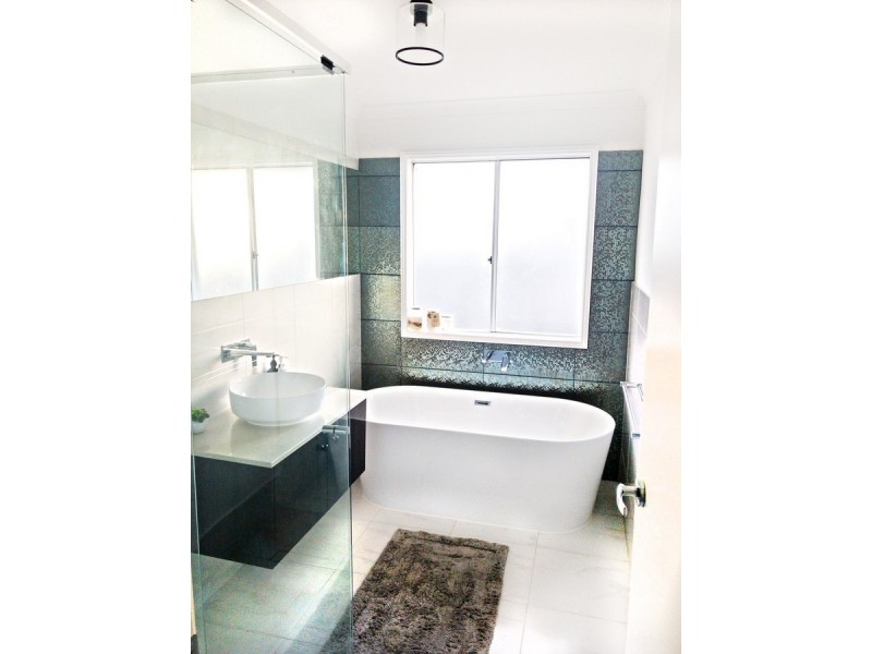 45 Forest Court, Helensvale QLD 4212