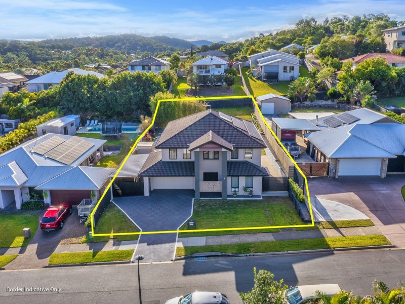 32 Hawkesbury Avenue, Pacific Pines QLD 4211