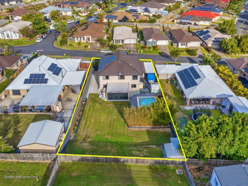32 Hawkesbury Avenue, Pacific Pines QLD 4211