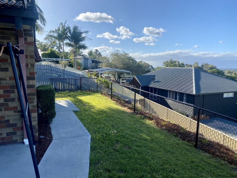 33 Crestridge Crescent, Oxenford QLD 4210