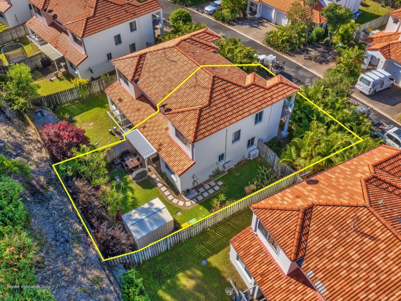 34/2 Studio Drive, Pacific Pines QLD 4211