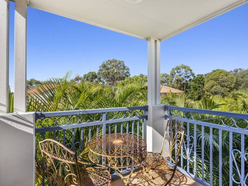 34/2 Studio Drive, Pacific Pines QLD 4211