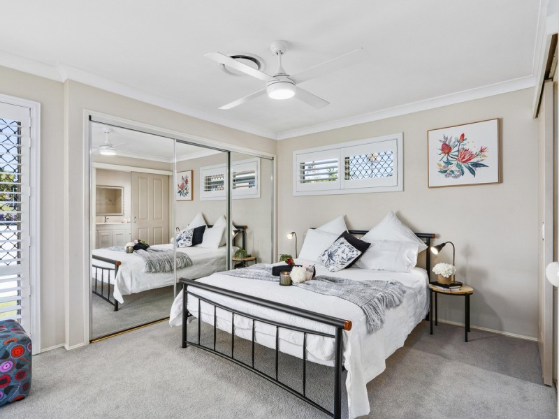 48 Clubhouse Drive, Arundel QLD 4214