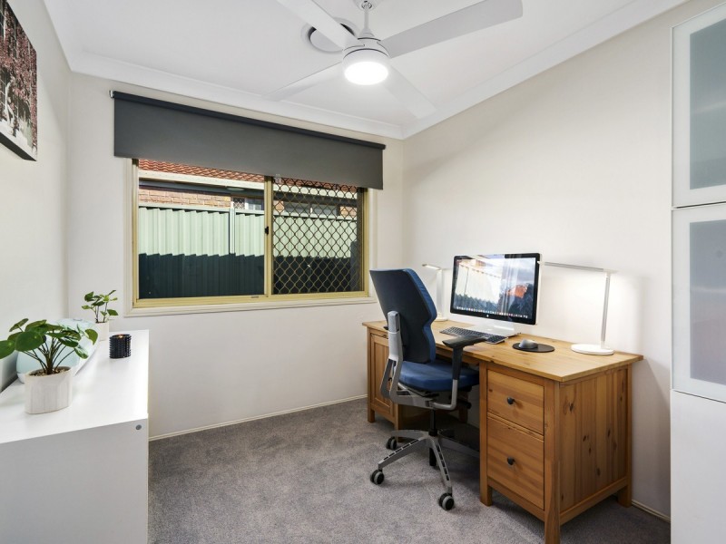 48 Clubhouse Drive, Arundel QLD 4214