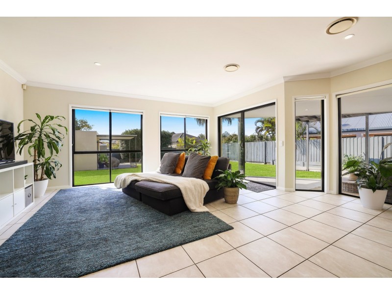 23 Mellum Circuit, Pacific Pines QLD 4211