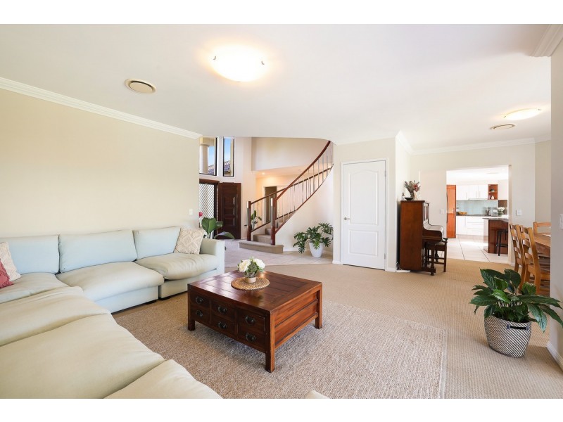 23 Mellum Circuit, Pacific Pines QLD 4211