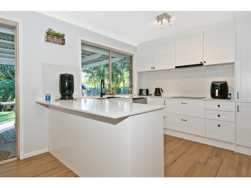 24 Catani Place, Helensvale QLD 4212