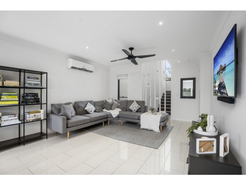 47/1 Norris Street, Pacific Pines QLD 4211