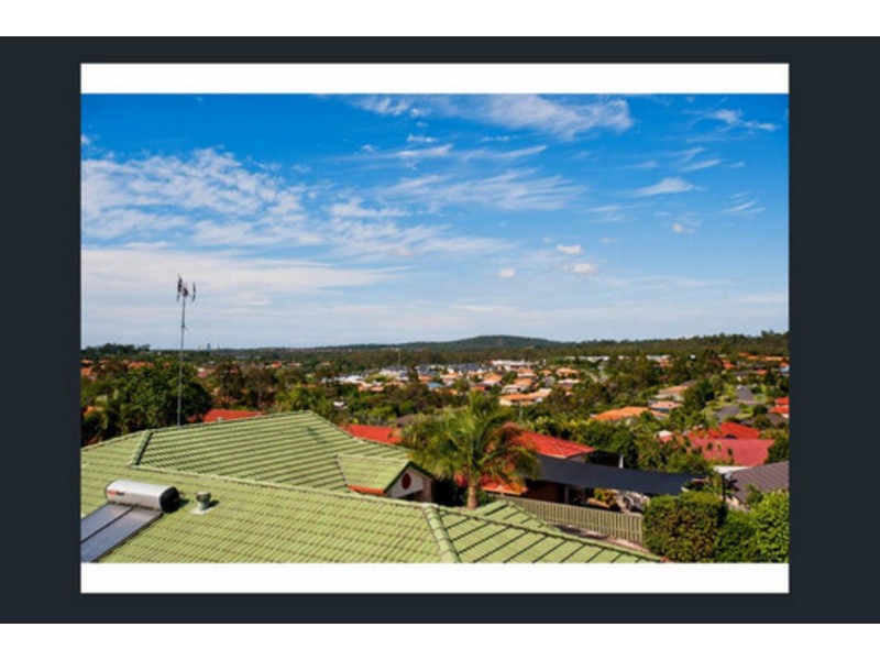 15 Crosby Avenue, Pacific Pines QLD 4211