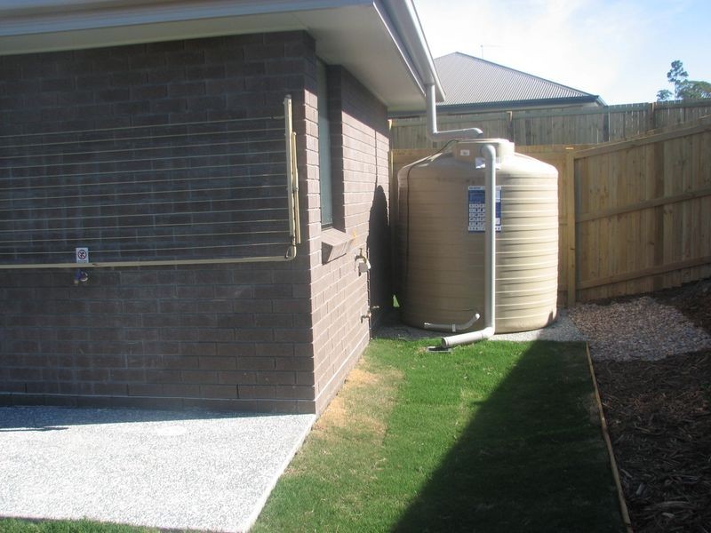 2/19 Bidmead Street, Pimpama QLD 4209