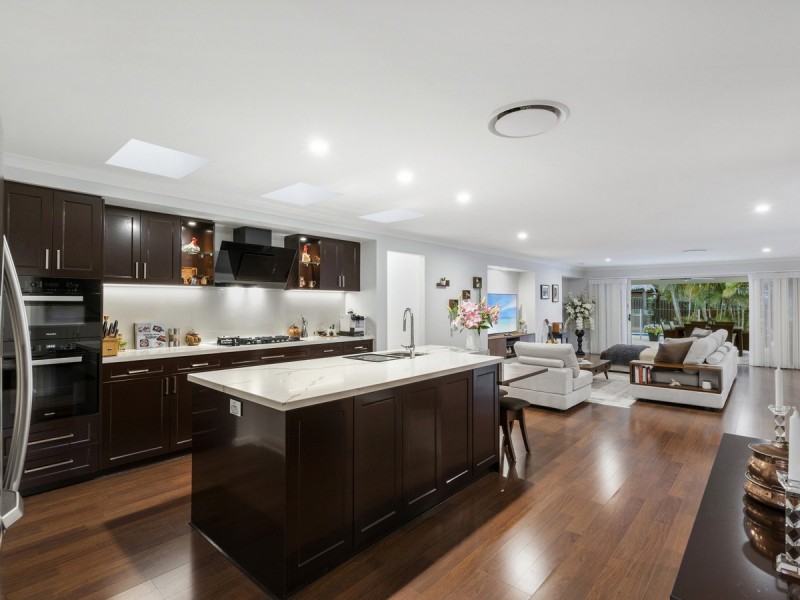 24 McAuley Parade, Pacific Pines QLD 4211