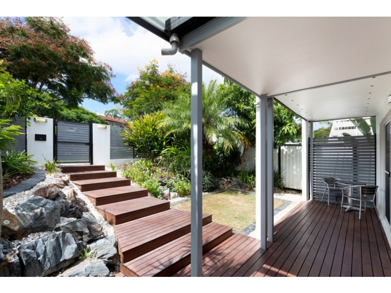 8 Buliti Street, Hope Island QLD 4212