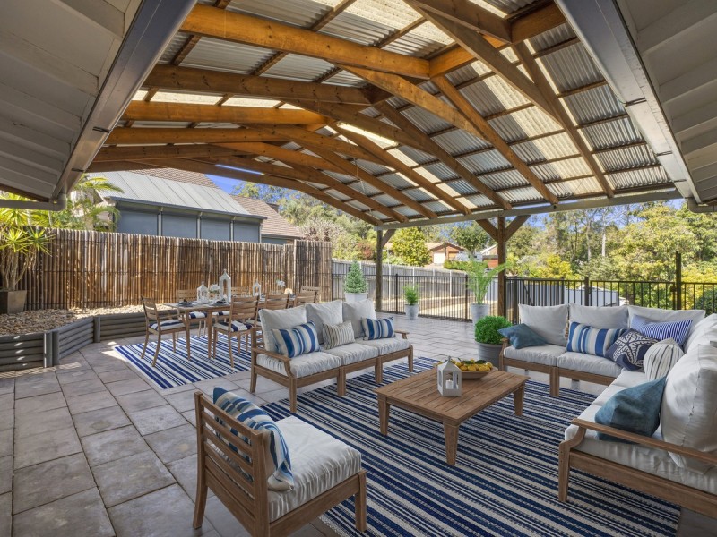 25 Kittani Crescent, Ashmore QLD 4214
