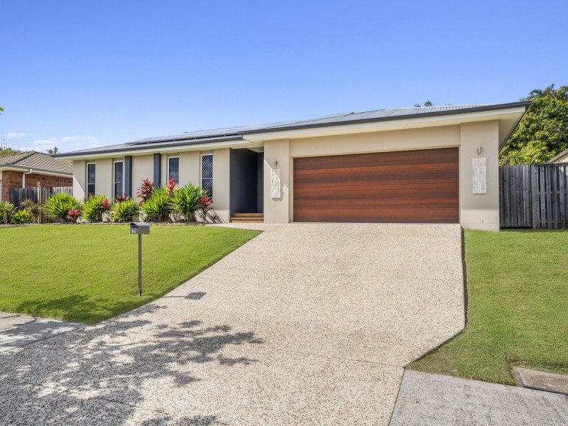 62 Hawkesbury Avenue, Pacific Pines QLD 4211