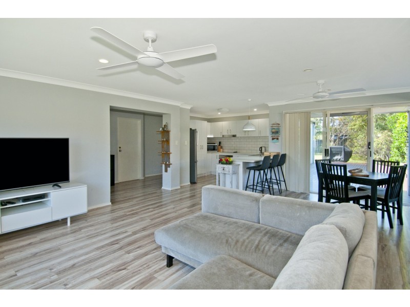 33/107 Arundel Drive, Arundel QLD 4214