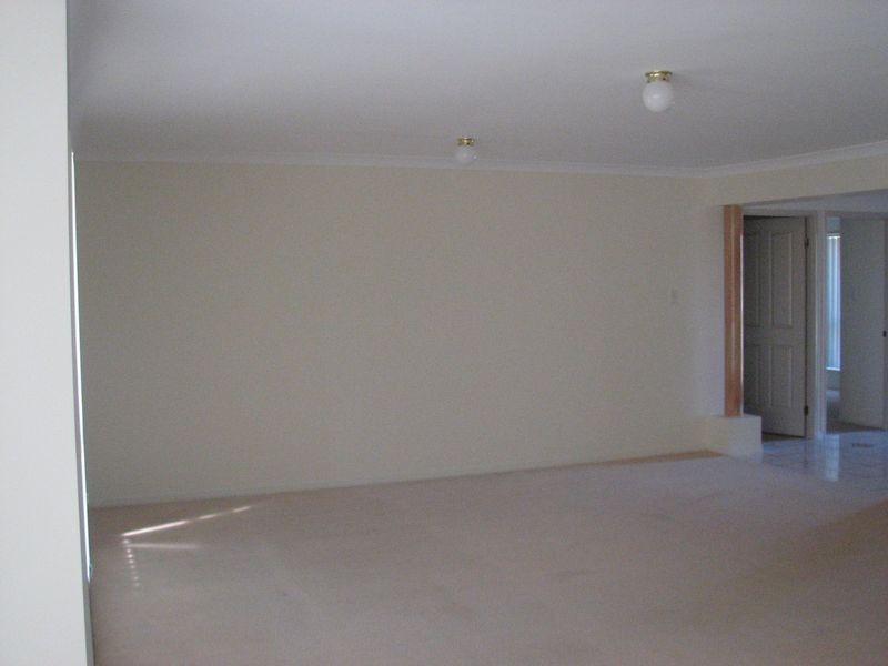 56 Manra Way, Pacific Pines QLD 4211