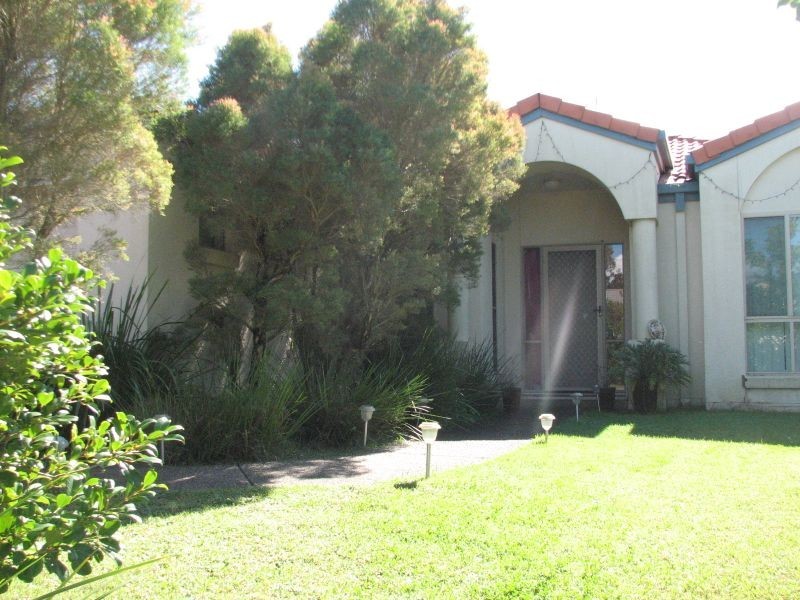 7 Mackellar Rise, Maudsland QLD 4210