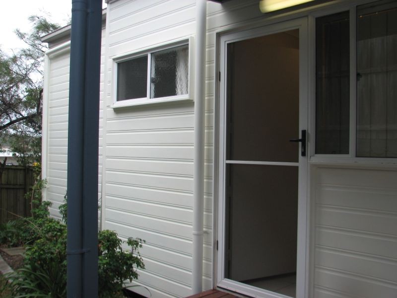1 Norfolk Drive, Pacific Pines QLD 4211