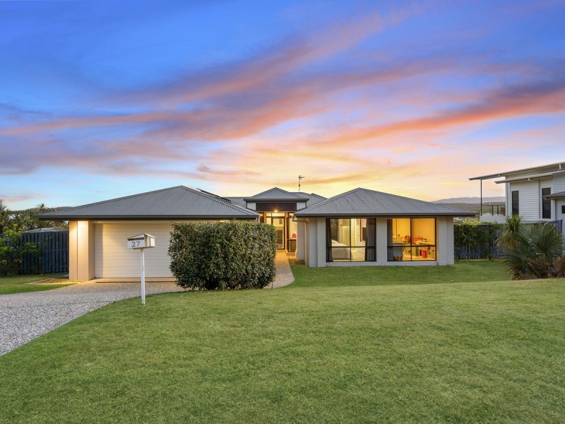 27 Angourie Crescent, Pacific Pines QLD 4211