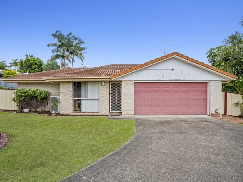 15 Ridge Court, Oxenford QLD 4210