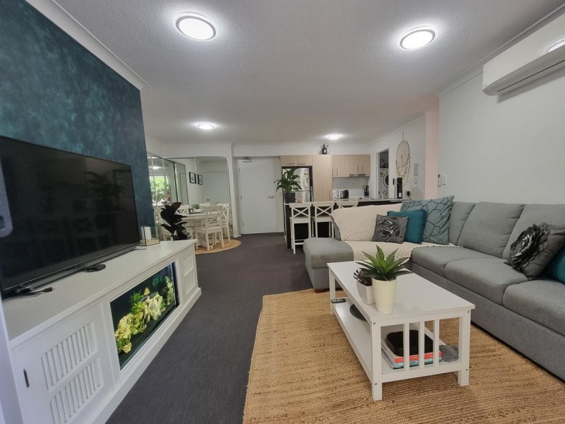 2/33 Loder Street, Biggera Waters QLD 4216