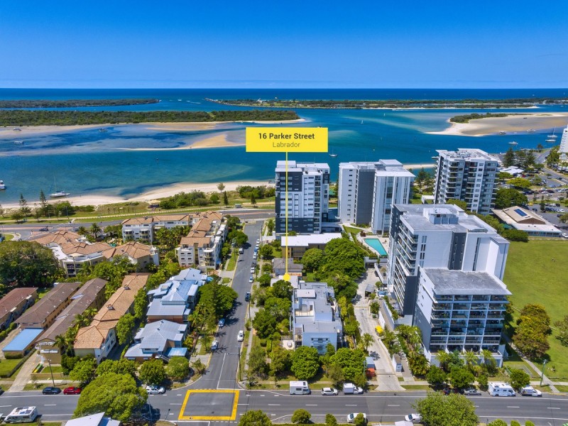16 Parker Street, Labrador QLD 4215