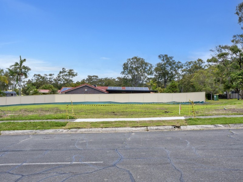 11 Ashford Road, Helensvale QLD 4212