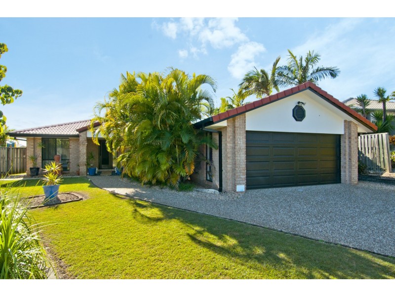 11 Irvine Street, Pacific Pines QLD 4211