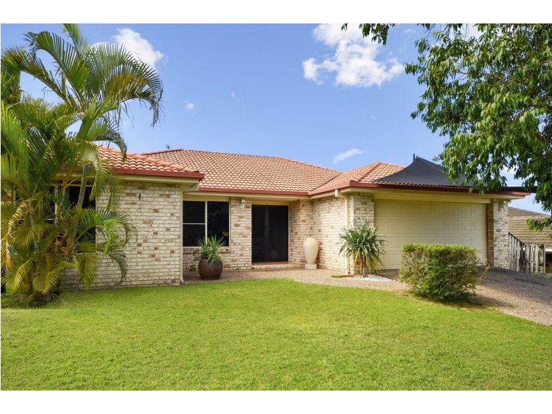 17 Midway Terrace, Pacific Pines QLD 4211