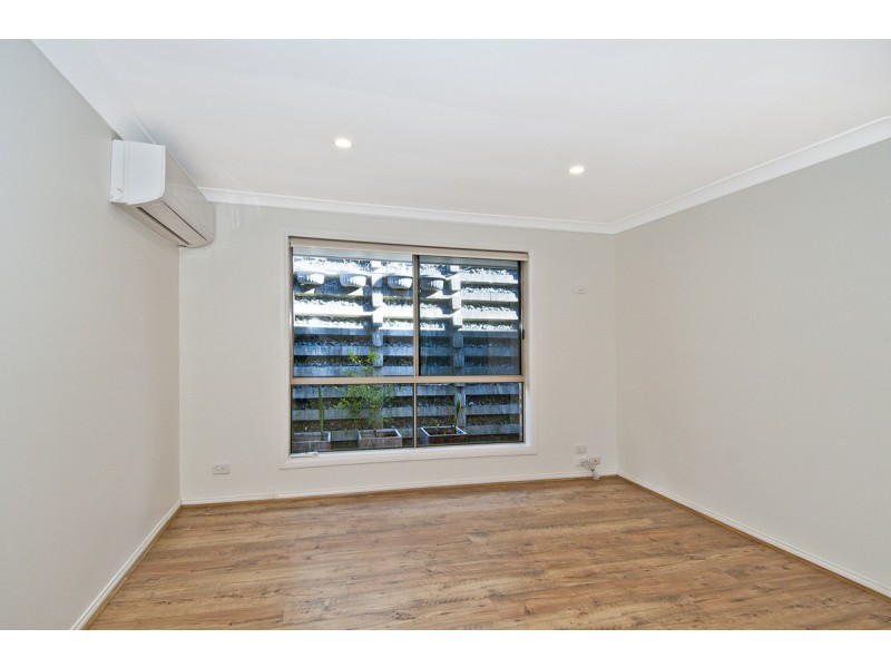 21 Rebbechi Court, Parkwood QLD 4214