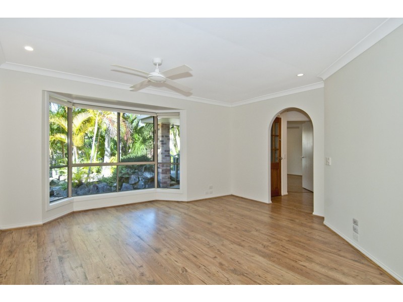 21 Rebbechi Court, Parkwood QLD 4214