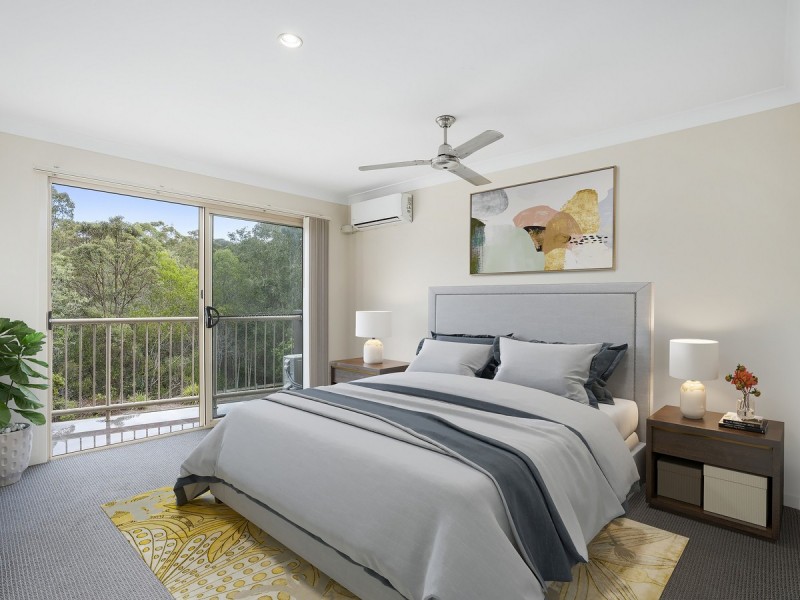 52 Diamantina Circuit, Pacific Pines QLD 4211