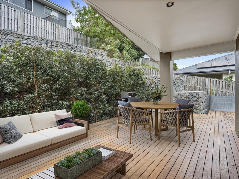 52 Diamantina Circuit, Pacific Pines QLD 4211