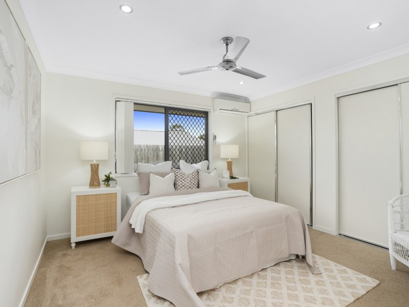 14 Dumaresq Street, Pacific Pines QLD 4211