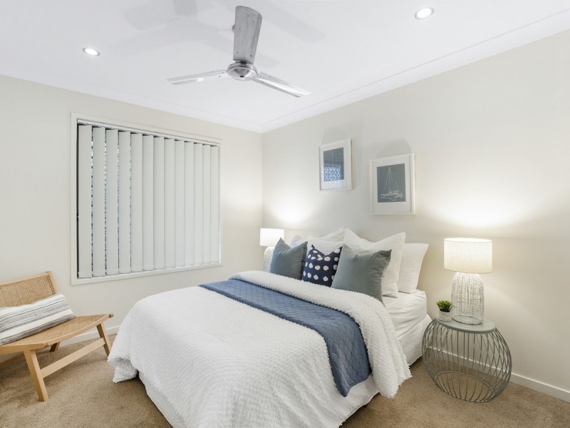 14 Dumaresq Street, Pacific Pines QLD 4211