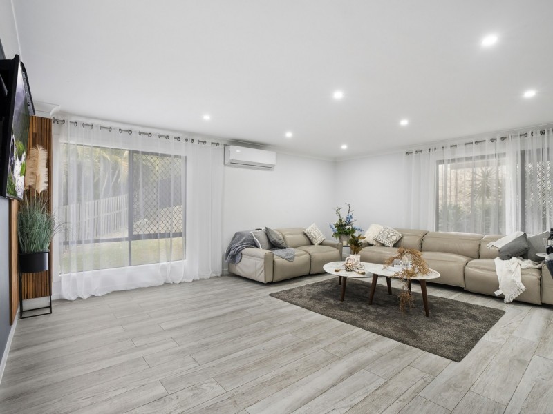 38 Capricorn Drive, Pacific Pines QLD 4211