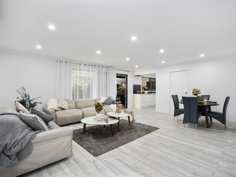 38 Capricorn Drive, Pacific Pines QLD 4211