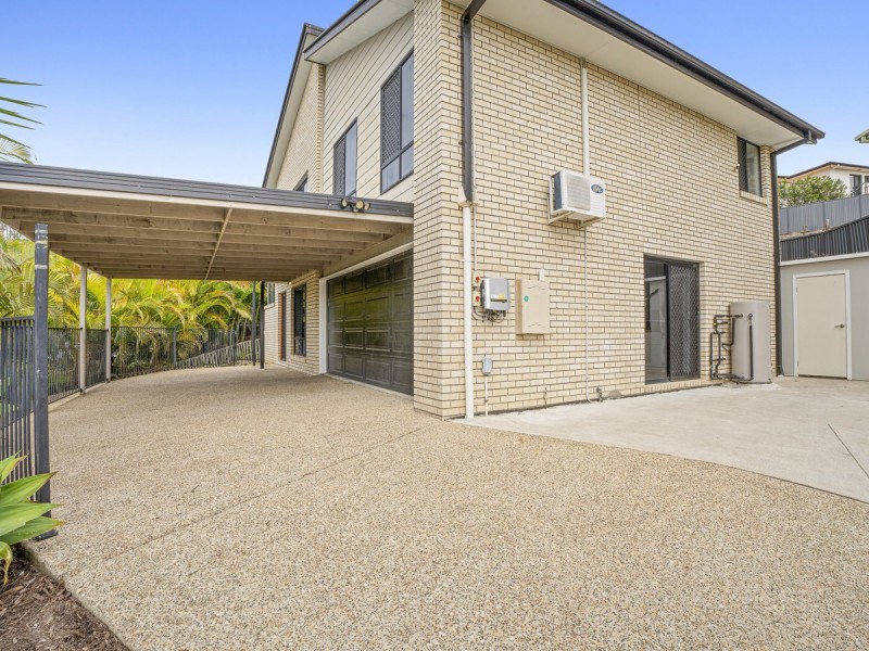 38 Capricorn Drive, Pacific Pines QLD 4211