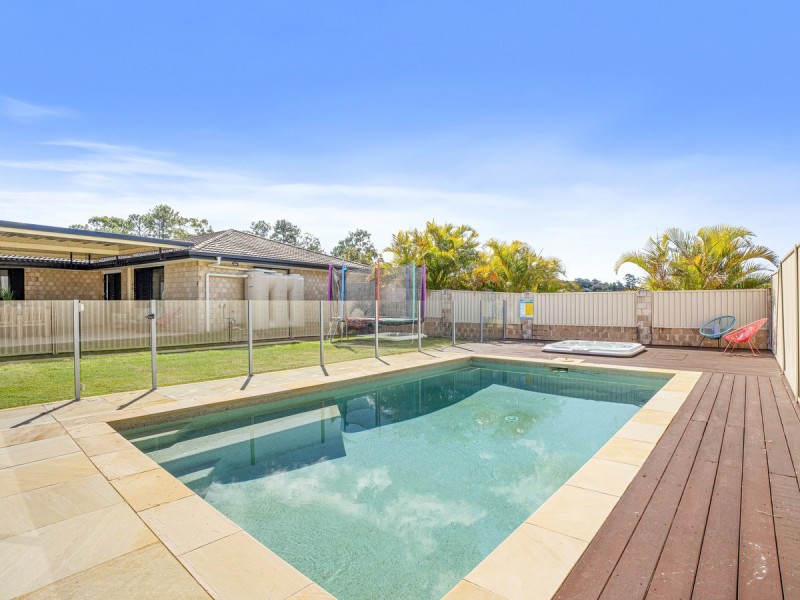 11 Duice Court, Oxenford QLD 4210