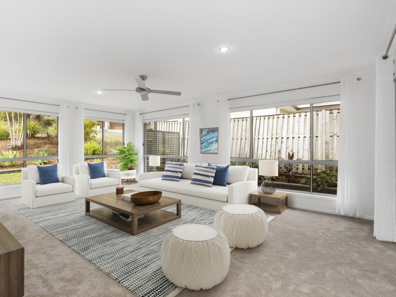 4 Alford Lane, Pacific Pines QLD 4211