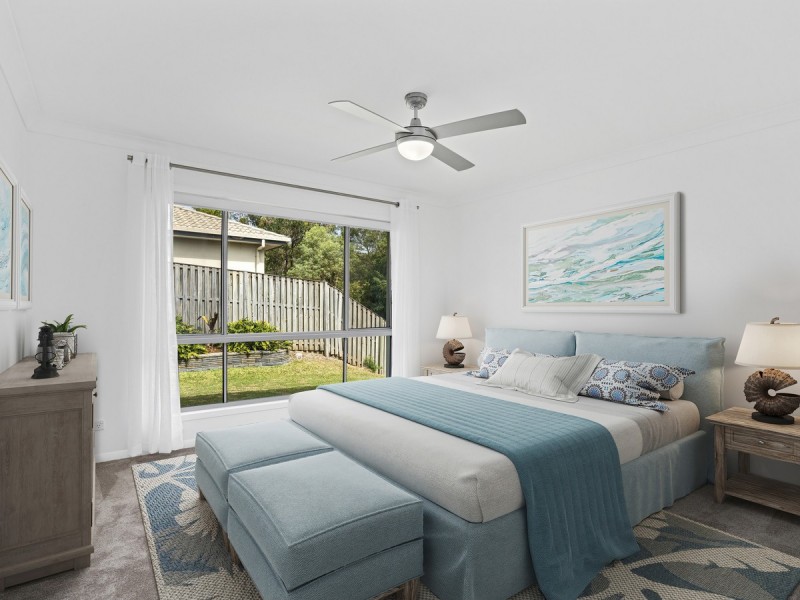 4 Alford Lane, Pacific Pines QLD 4211