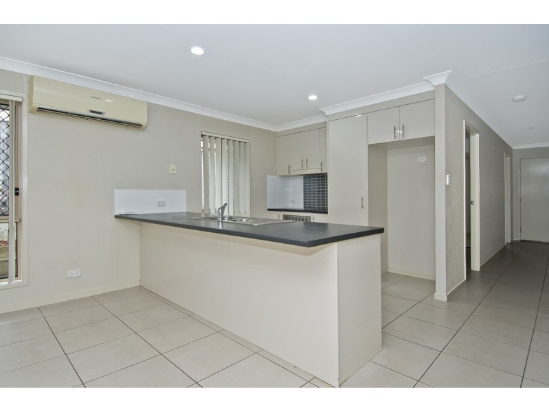6 Starkey Street, Pacific Pines QLD 4211