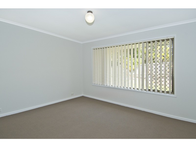18 Wolvi Place, Helensvale QLD 4212