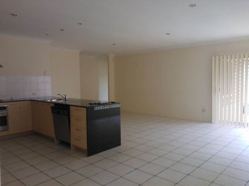 403 Ashmore Road, Ashmore QLD 4214