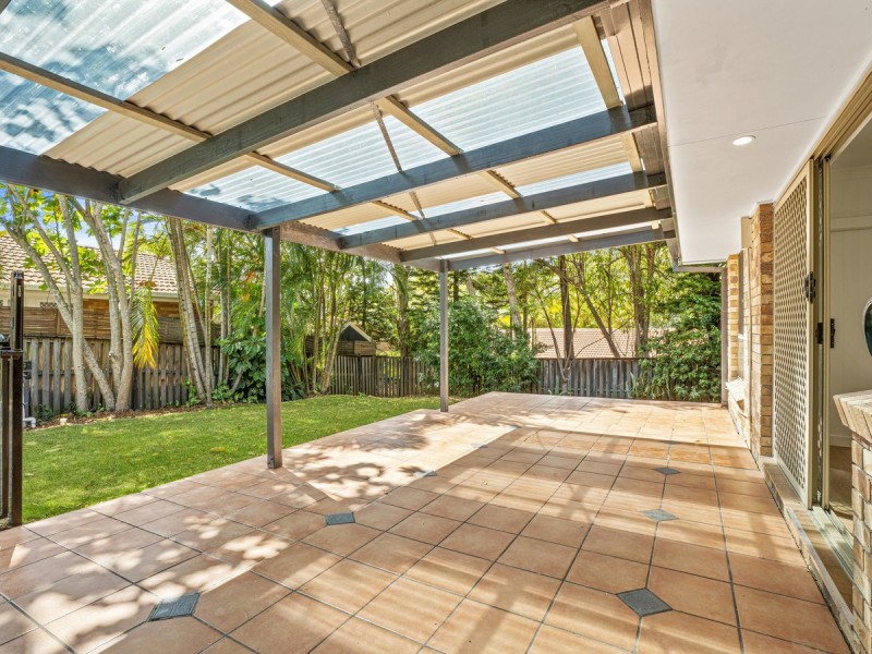 10 Phoenix Street, Pacific Pines QLD 4211