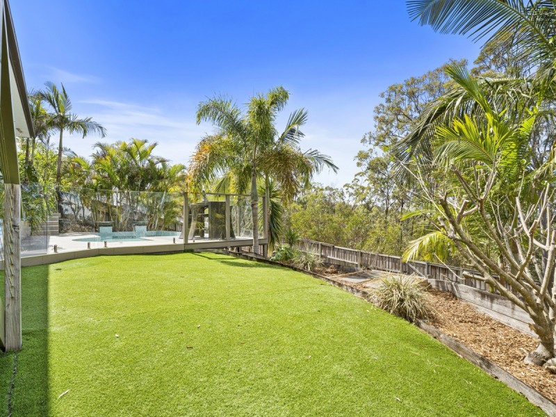 11 Salvado Drive, Pacific Pines QLD 4211