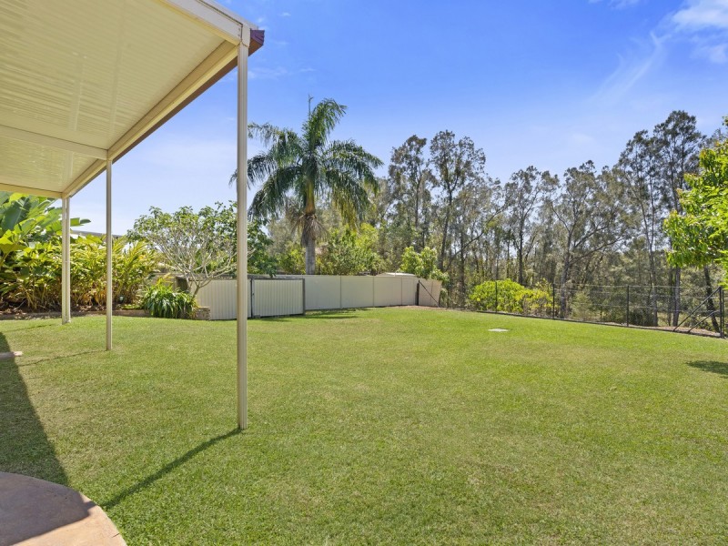22 Gippsland Drive, Helensvale QLD 4212