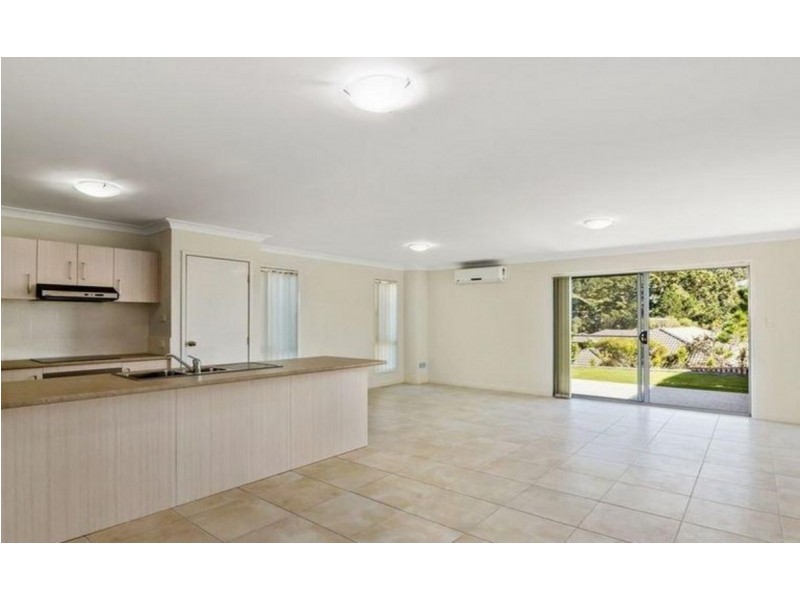 1/86 Mcauley Parade, Pacific Pines QLD 4211